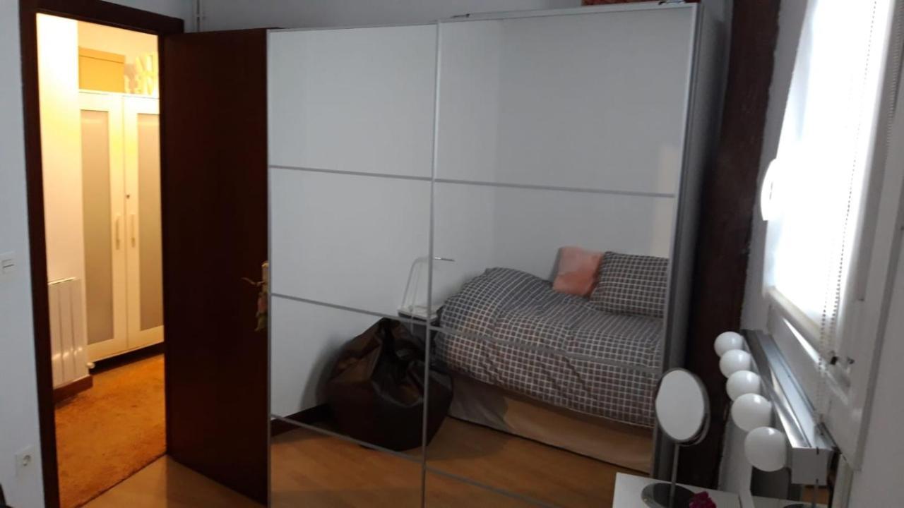 Acogedora Habitacion Centro Μπιλμπάο Εξωτερικό φωτογραφία